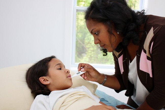 The Right Way To Reduce Your Child s Fever HealthLink