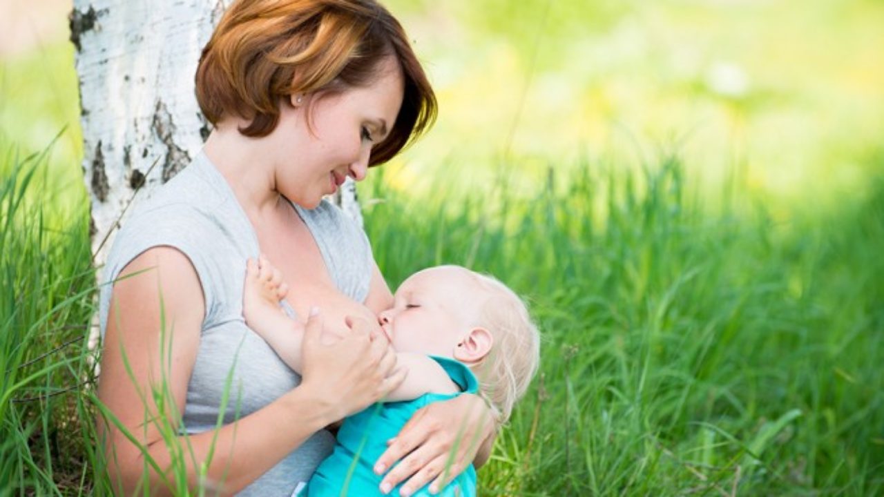 10 Tips for Breastfeeding a Newborn Baby – Kindred Bravely