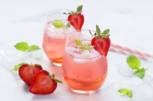 Healthy Recipe: Strawberry Iced Tea